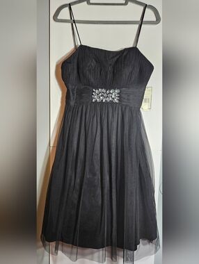 Jessica Howard Black Spaghetti-Strap Cocktail Dress with Jeweled Waistband